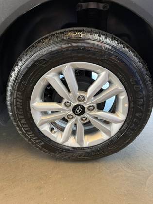 HYUNDAI CRETA 1.6 16V FLEX ATTITUDE AUTOMÁTICO HYUNDAI CRETA 1.6 16V FLEX ATTITUDE AUTOMÁTICO